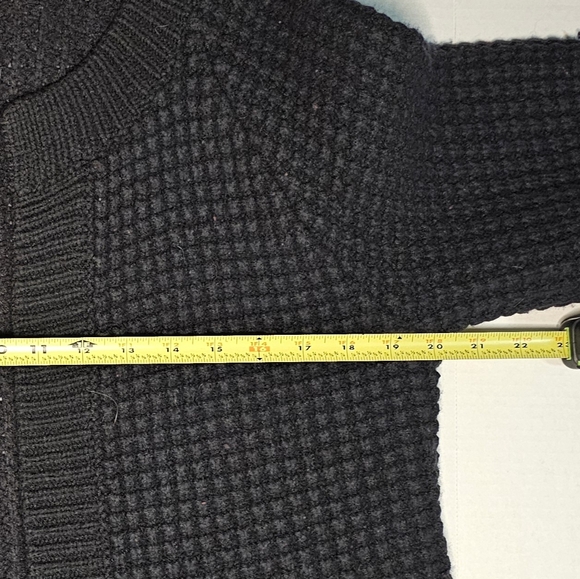 [EXPRESS] Design Studio 3/4 Sleeve Textured Black Sweater/Jacket ☆ Open … - Picture 15 of 16